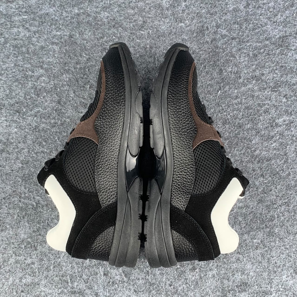 Chanel Wmns CC Logo Sneaker 'Black Brown White