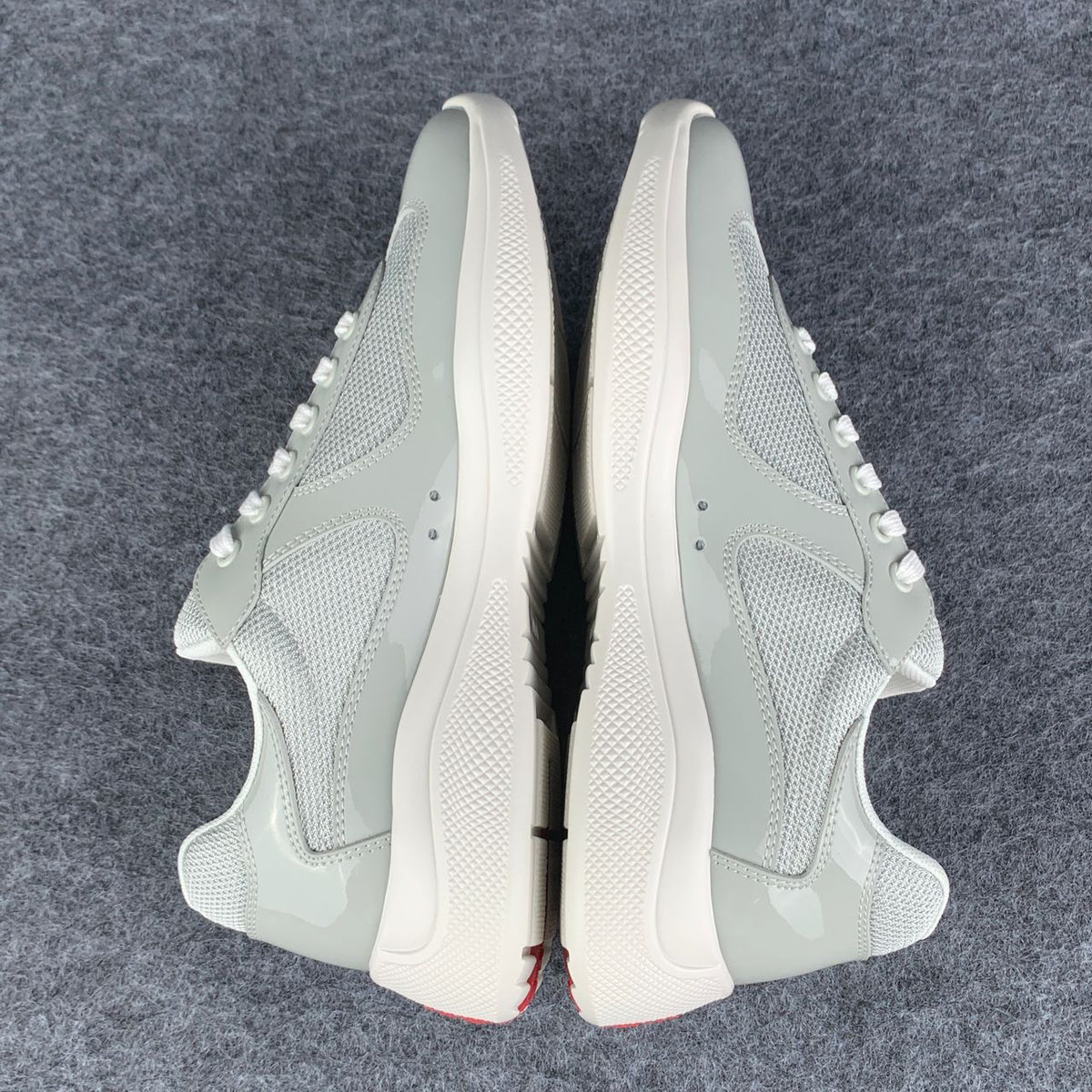 Prada America's Cup 'Pearl Silver'