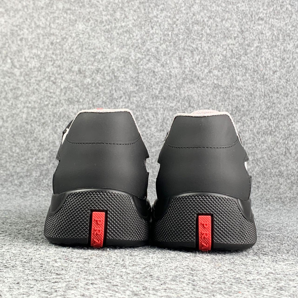 Prada America's Cup Black