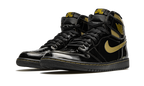 Air Jordan 1 Retro High OG "Black Metallic Gold" 555088 032