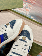 GUCCI 26S SCREENER SNEAKER IN WHITE LEATHER AND BLUE DENIM