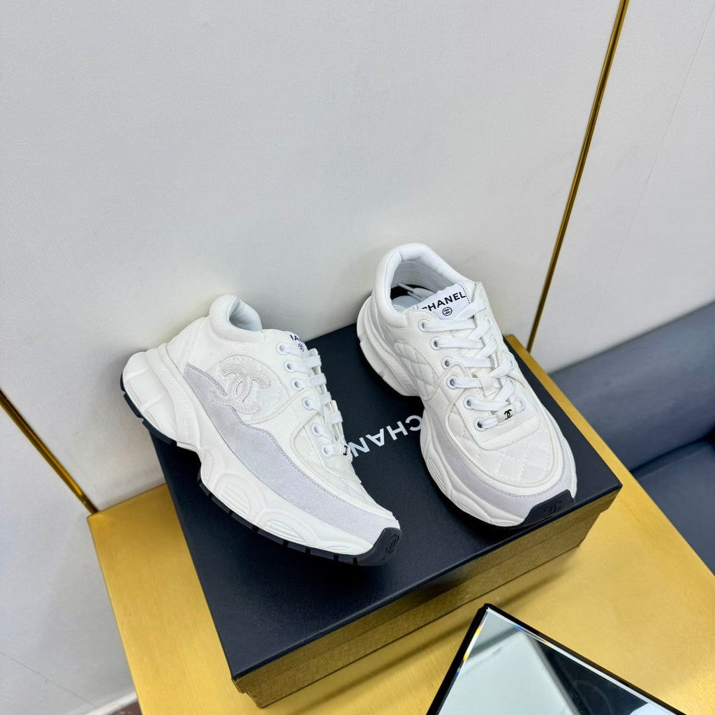 DAD SNEAKER IN WHITE LAMBSKIN AND SUEDE